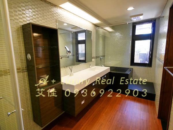 租大直巴黎花園有泳池