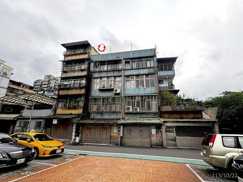 台北文山區透天拍賣-2