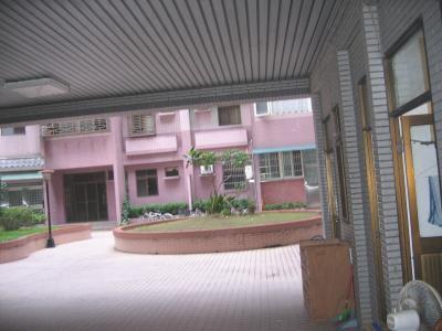 新北八里法拍大樓-4