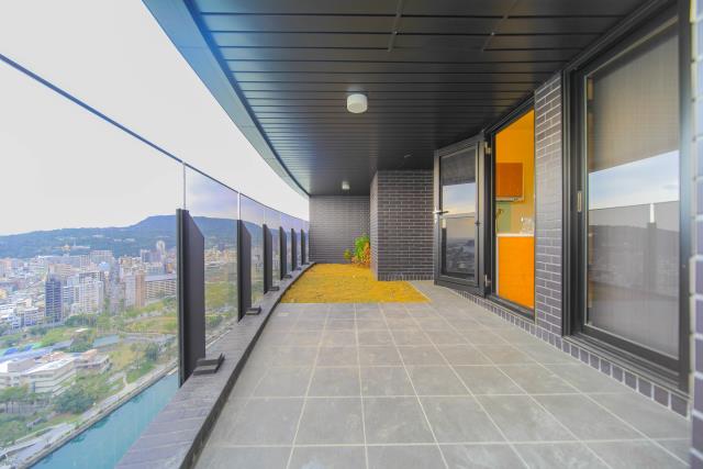 高雄前金大樓-8