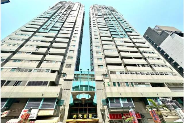 高雄左營大樓-1