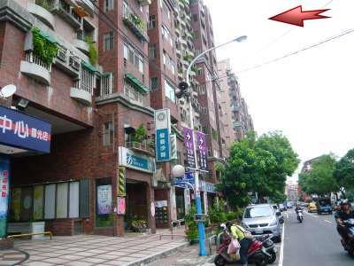 板橋華廈法拍-3