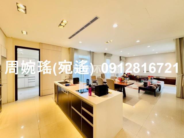 台南安平透天-11