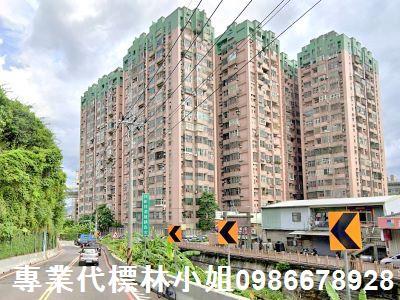 新莊法拍商用店面商場-4