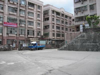 新北汐止法拍公寓-2