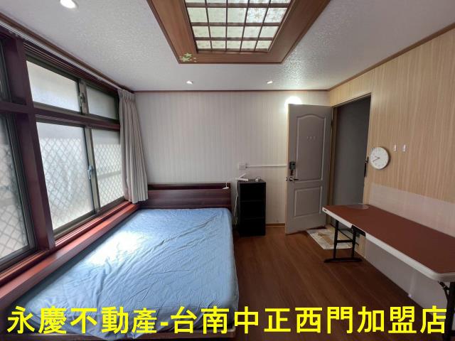 台南安平透天-8