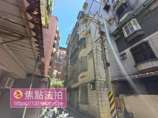 淡水法拍公寓-4