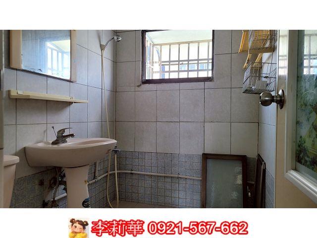 台南新市店面-11