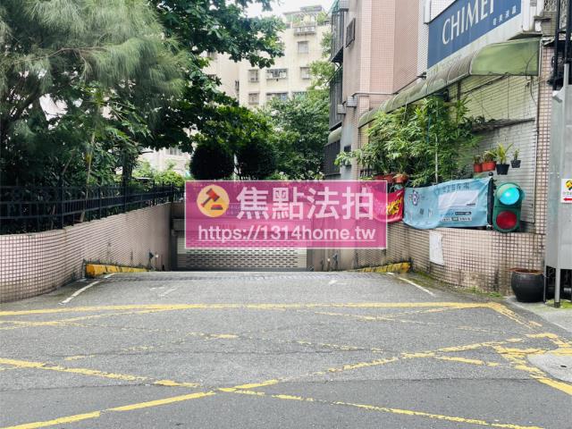 土城大樓法拍-7