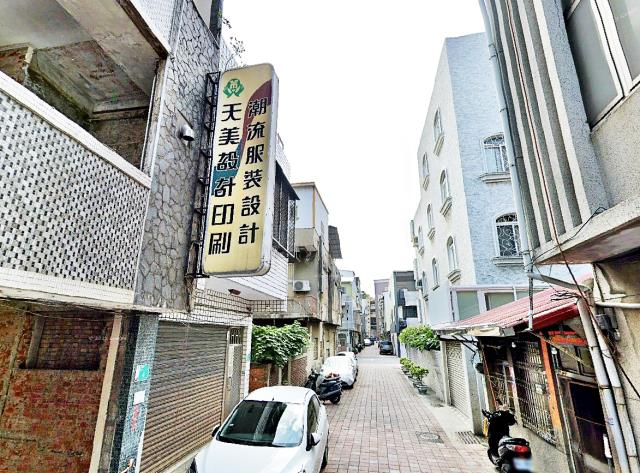 台南中西區法拍透天-2