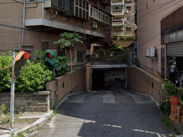 新北蘆洲法拍大樓-3