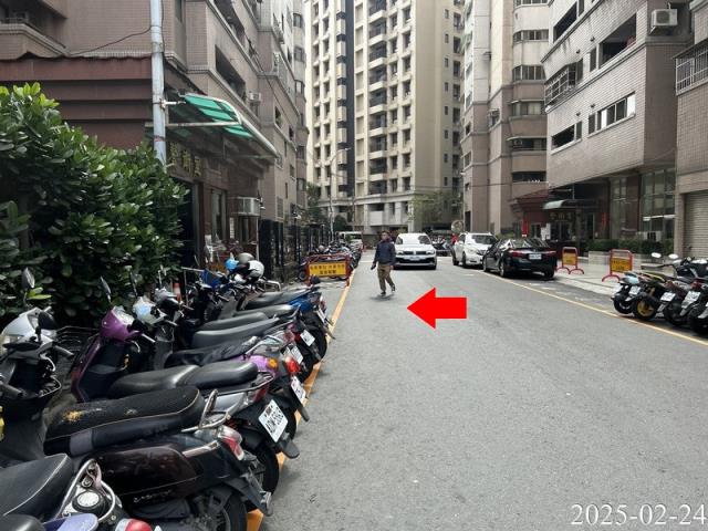 台中法拍大樓-7