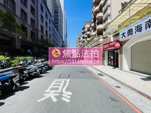 新北中和大樓法拍-9