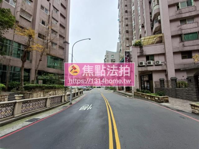 新北淡水法拍大樓-8