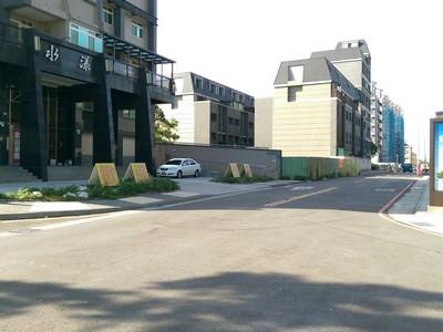 新北林口拍賣店面-6