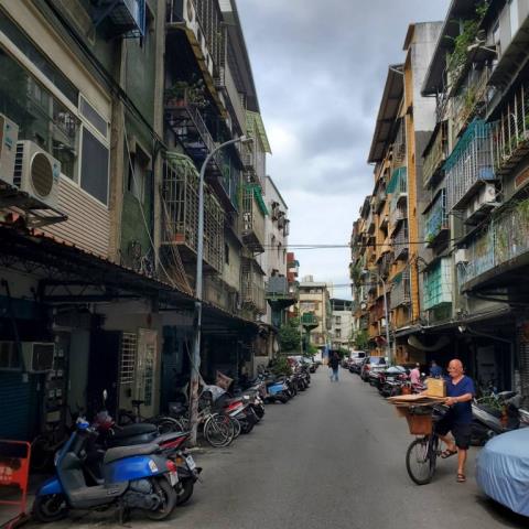 新北新莊公寓法拍-2