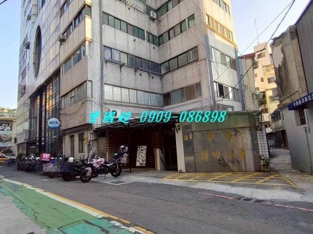 中區法拍大樓-5