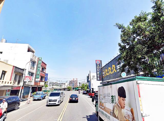 學甲區中正路透天店面