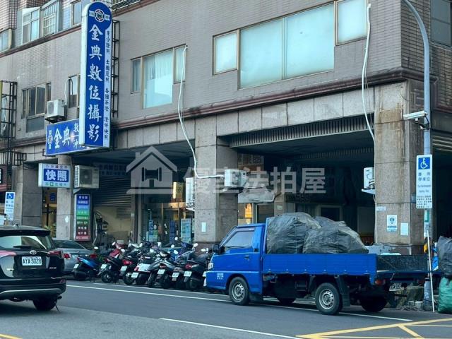 桃園桃園區法拍店面-6
