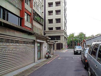 台北松山公寓法拍-1