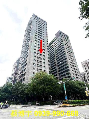 七期由鉅藏玉法拍屋