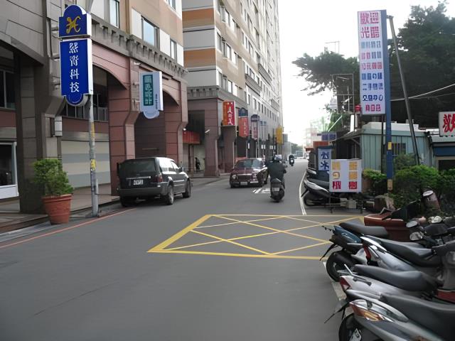 桃園中壢法拍大樓-6