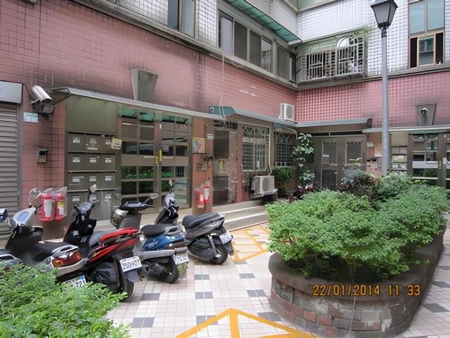 新北新店大樓法拍-7