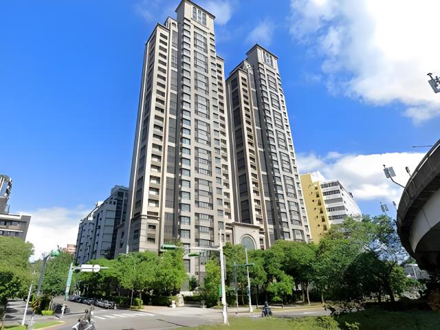 台北拍賣大樓-8