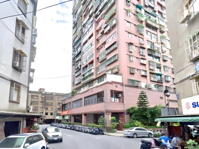 新北中和大樓法拍-2