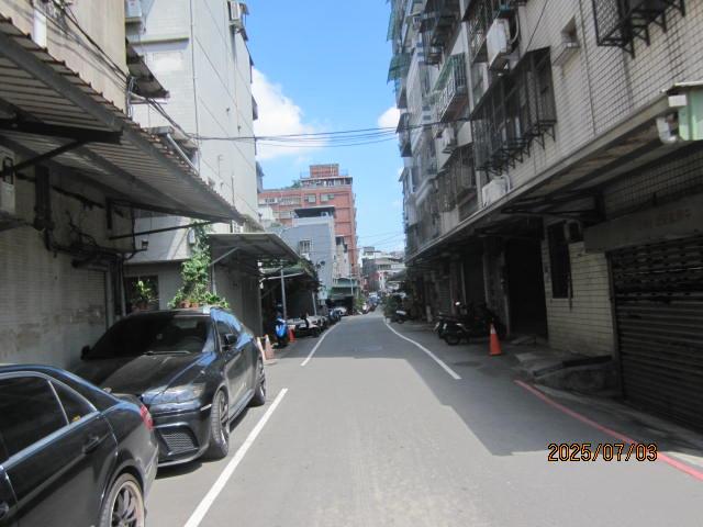 新北新莊法拍公寓-1