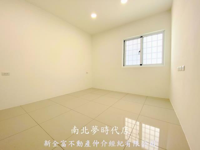 台南南區透天-9