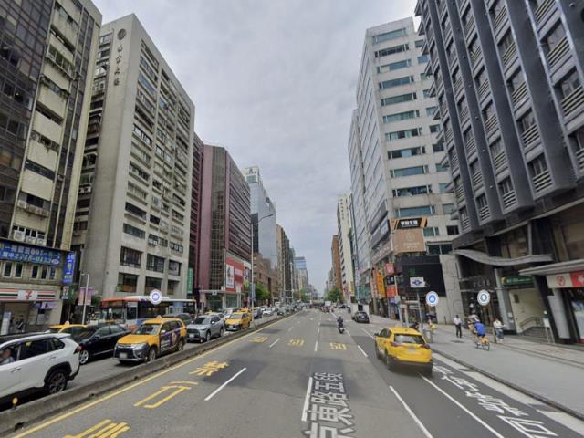 松山拍賣大樓-3