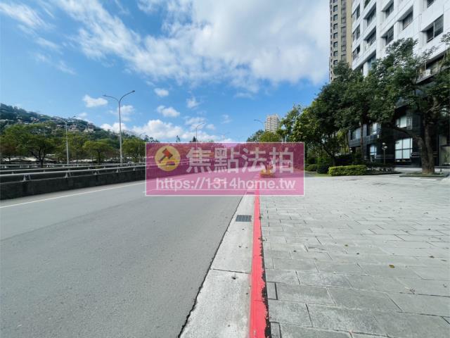 台北信義區法拍大樓-11