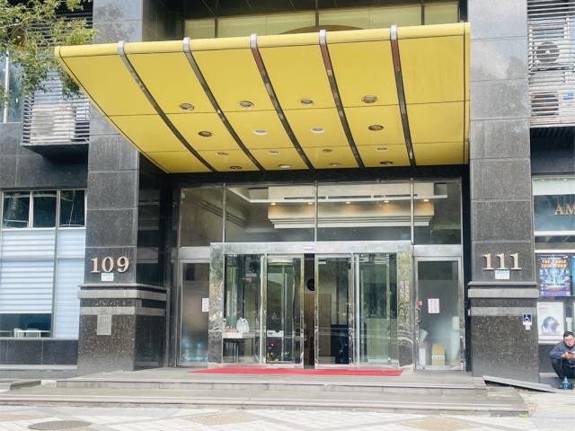 台北信義區法拍大樓-9