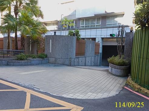 新北拍賣華廈-6