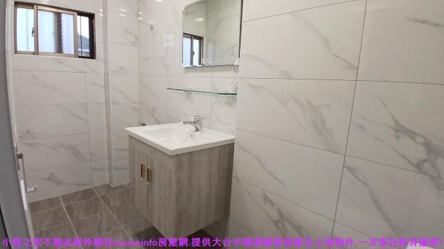 台中太平透天-11