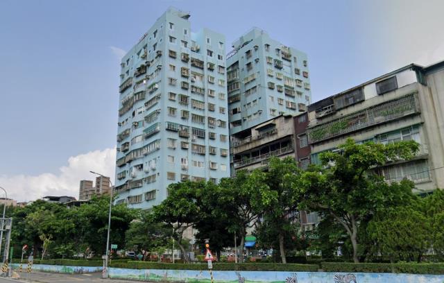 板橋大樓法拍-1