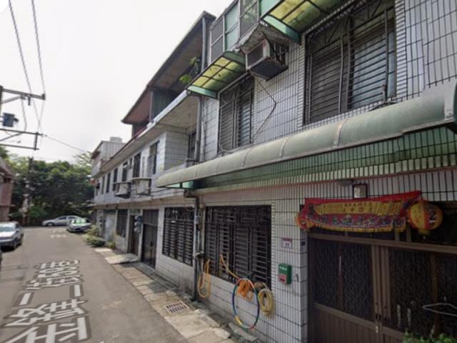 中壢法拍透天-2