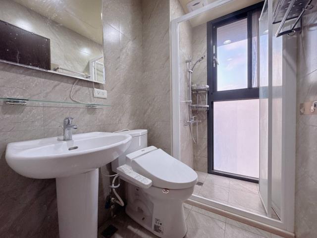 中壢過嶺景觀2房車位